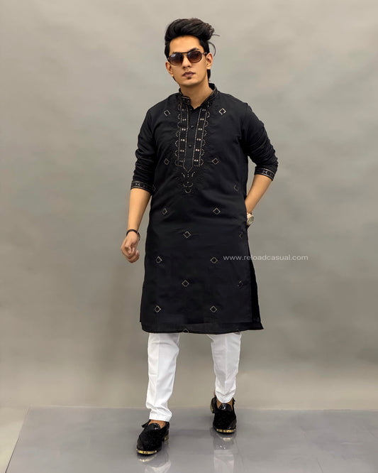 Embroidered Mandarin Collar Kurta Pajama set