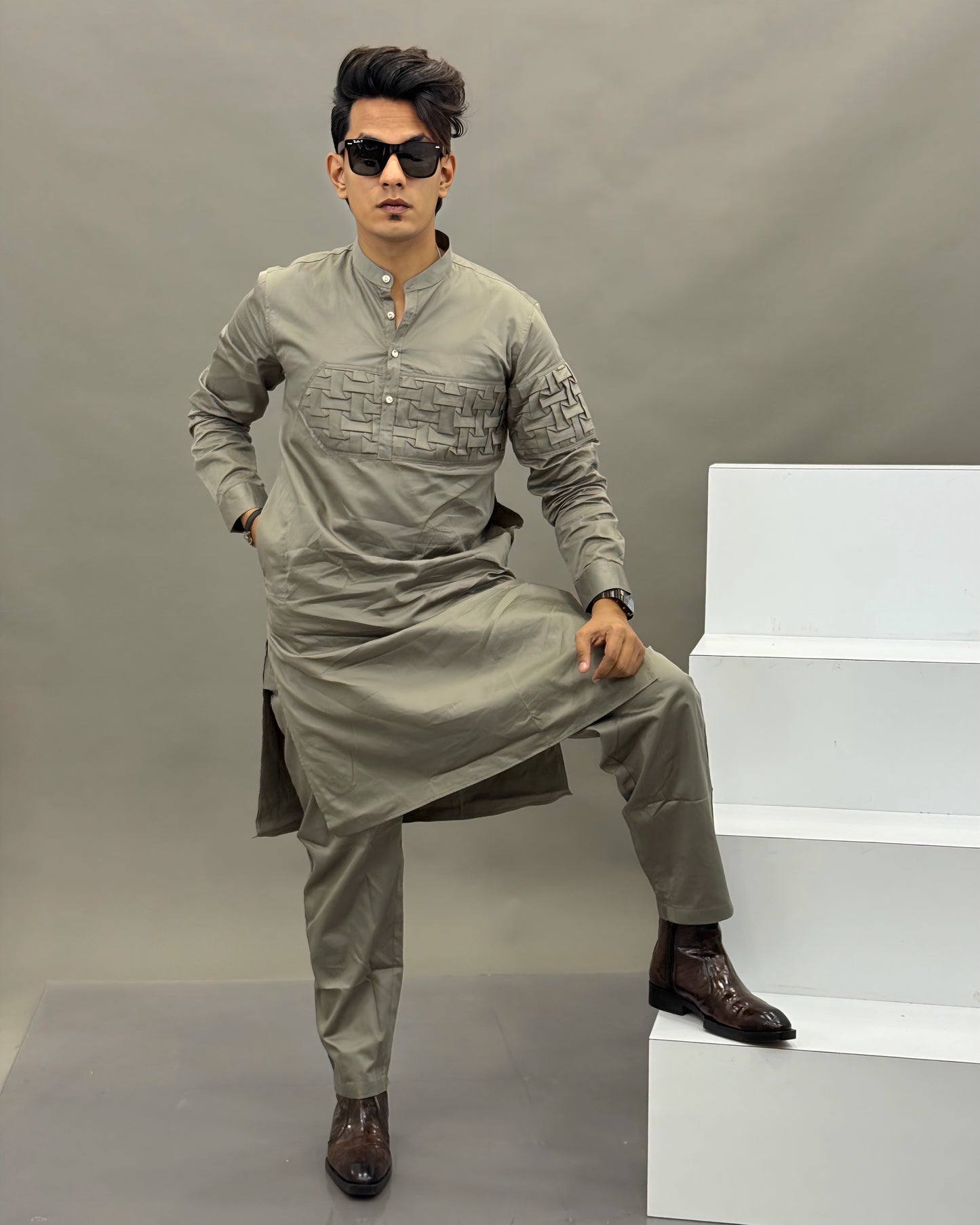 Textured panel kurta combo