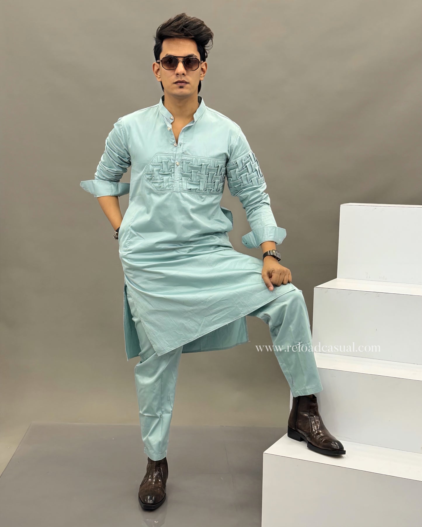 Textured panel kurta combo