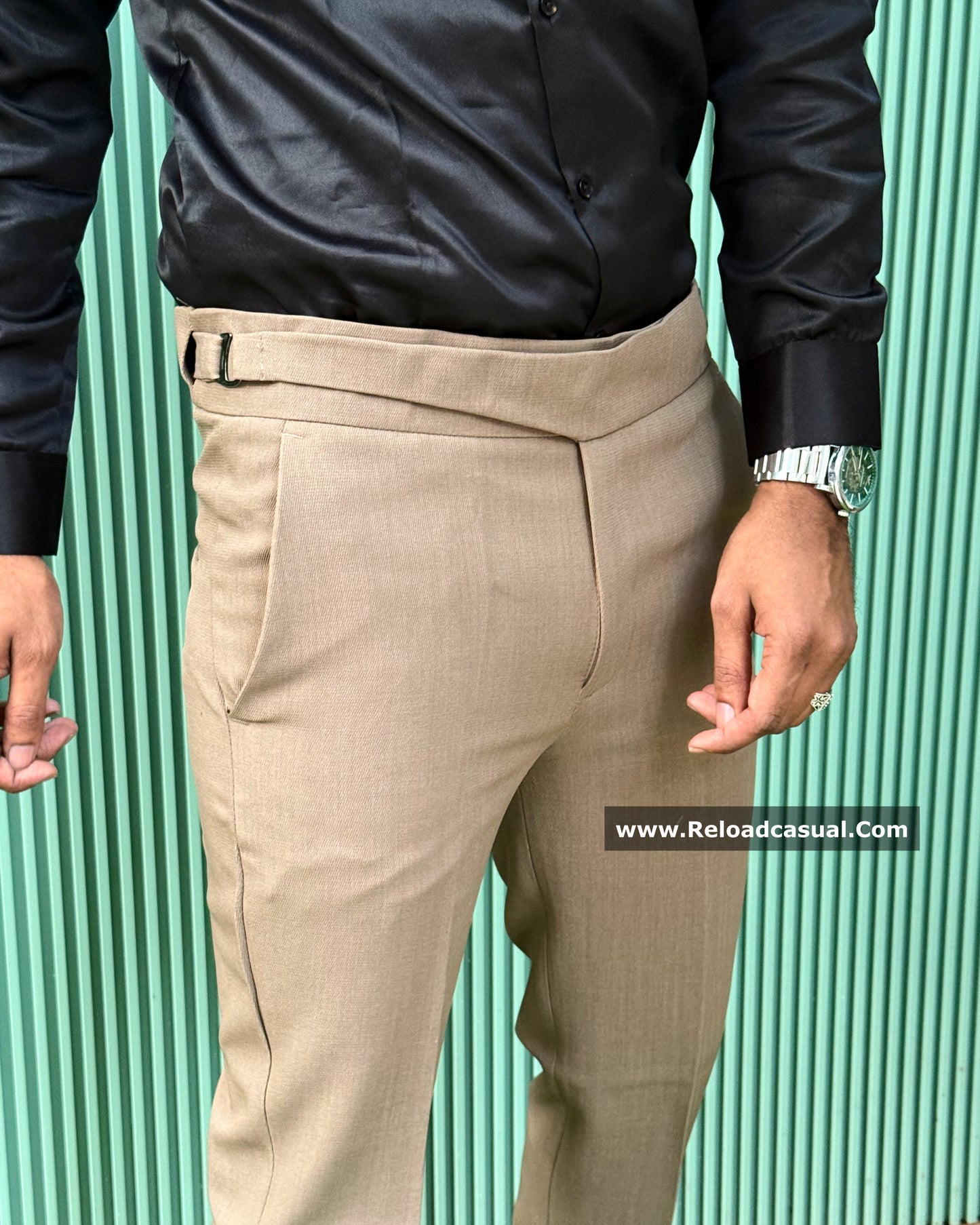 Signature Slim Fit Belt Pant