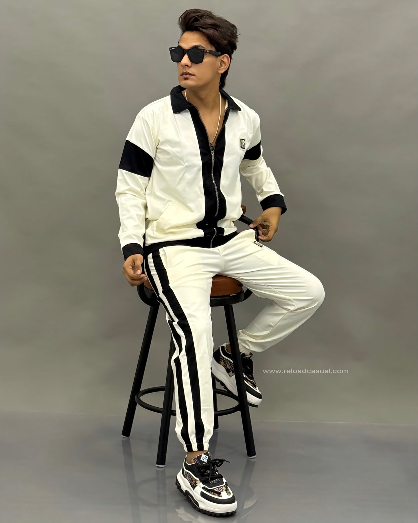 Relaxed Casual Style Zip Collar Tracksuit Set