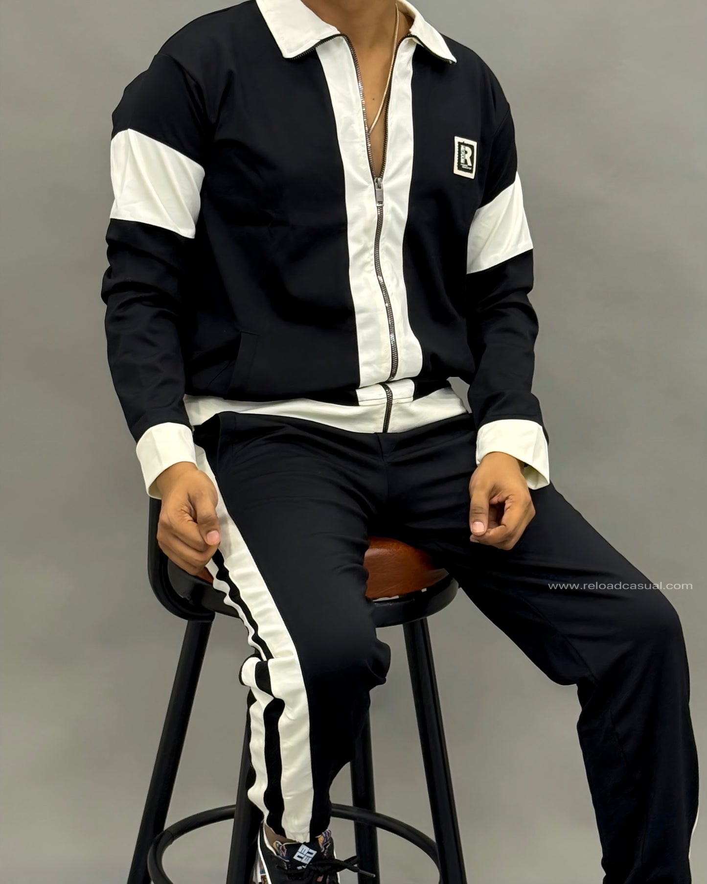 Relaxed Casual Style Zip Collar Tracksuit Set