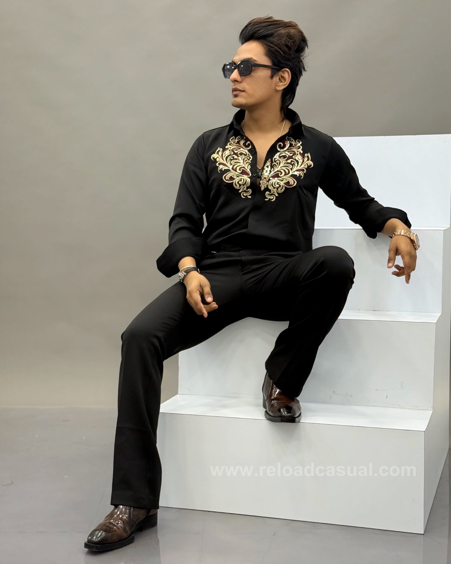 Detail Embroidary Shirt