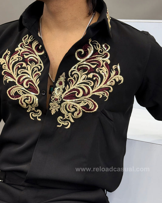 Detail Embroidary Shirt