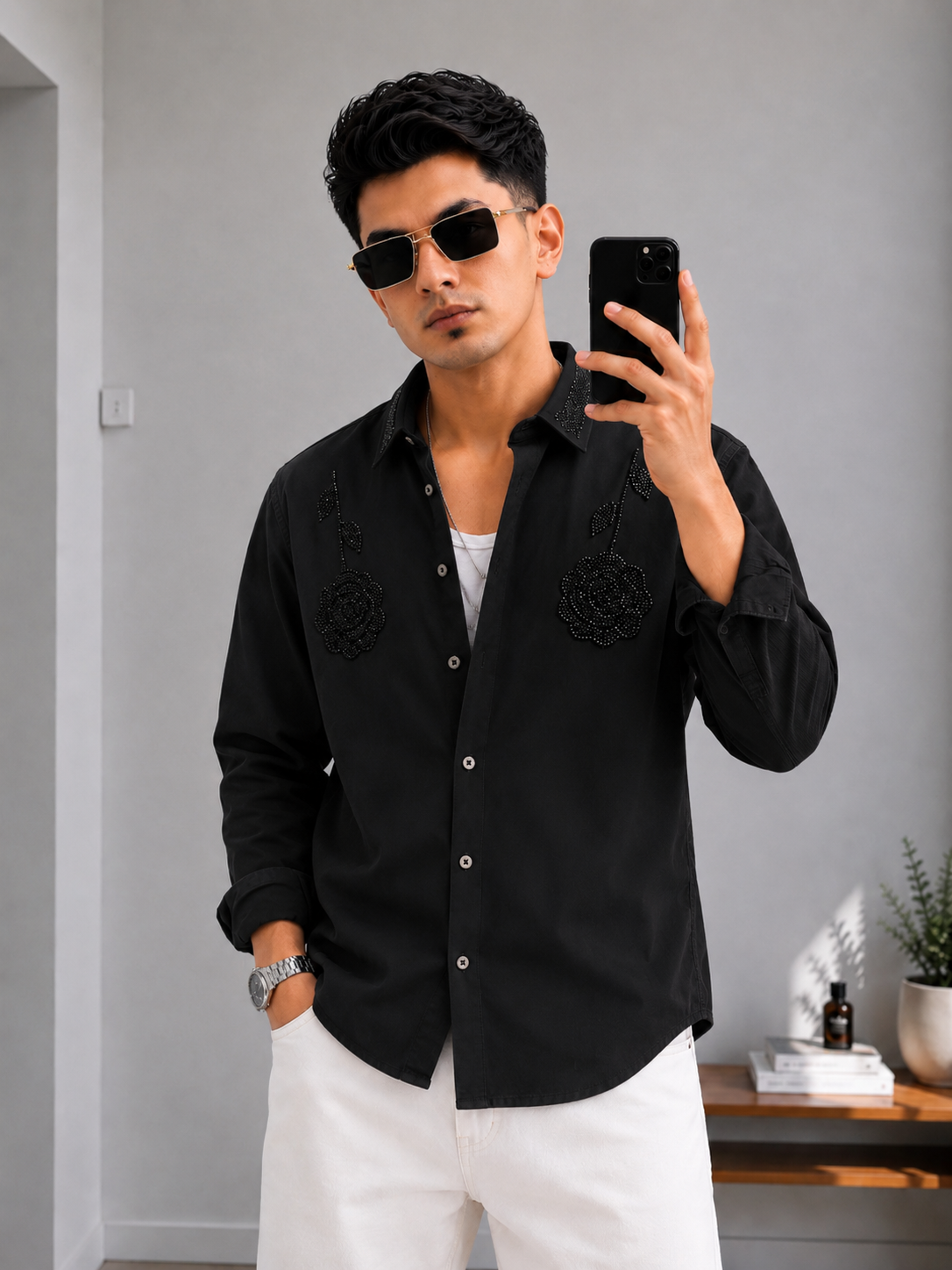 Double Rose Back Line Flock Diamond Shirt